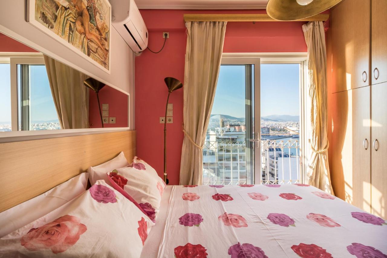 A Luxury Maisonette With Sea View Пирей Экстерьер фото
