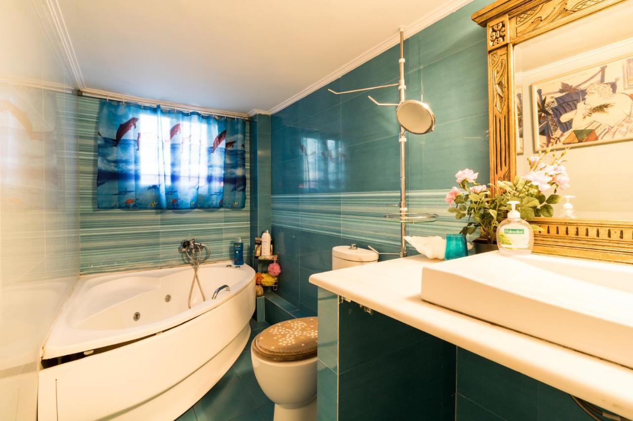 A Luxury Maisonette With Sea View Пирей Экстерьер фото